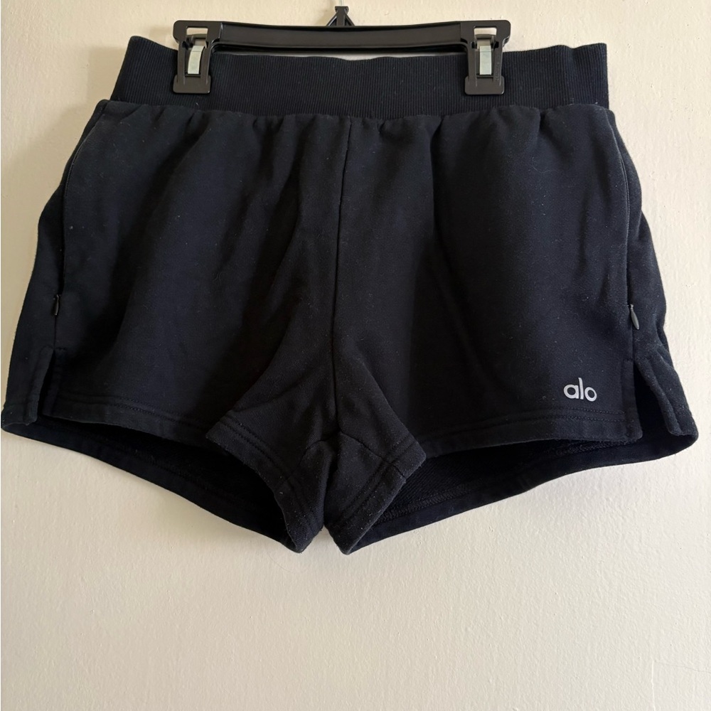 ALO Yoga Women's Sweat Shorts in Black